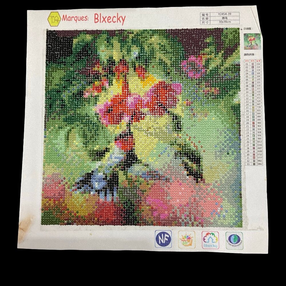 🏡 5/$25 - Hummingbirds Feeding Diamond Art Picture - Completed - Picture 1 of 1